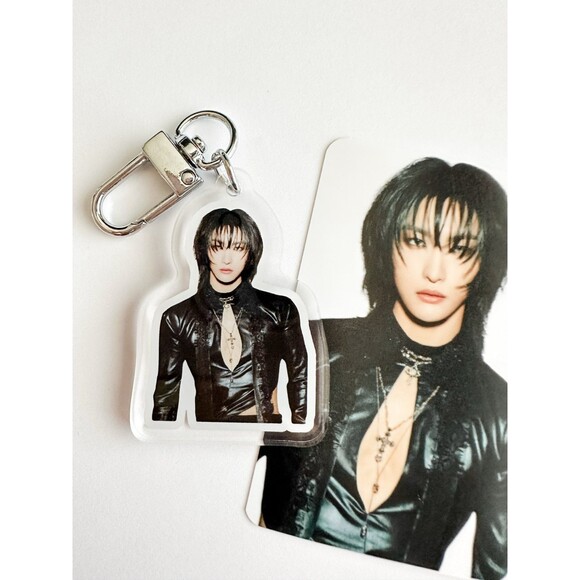 SEONGHWA Golden Hour ATEEZ Atiny Keychain In Your Fantasy Abs Charm kawaii deco - Picture 1 of 2